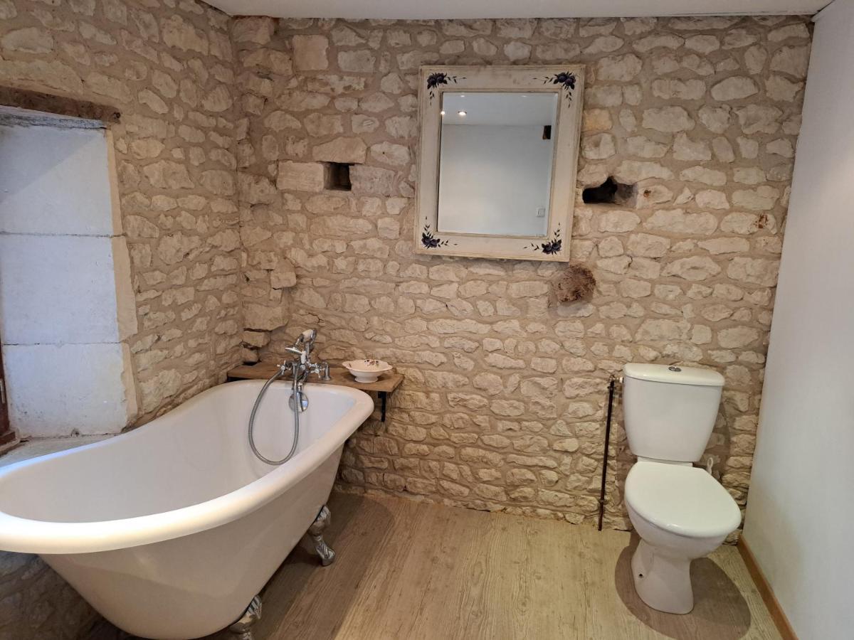 Le Moulin Etourneau - 3 Gites Avec 2 Piscines Champagnac  Kültér fotó