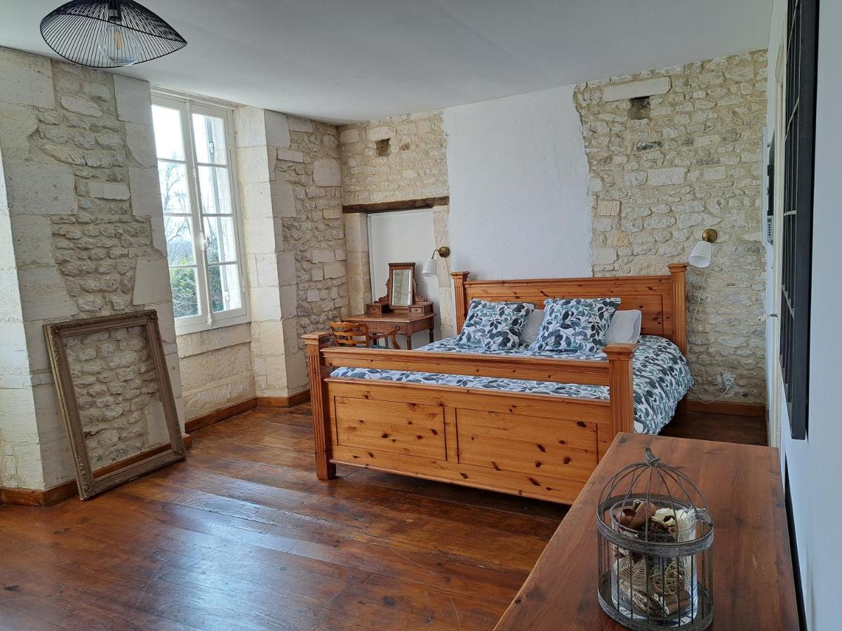 Le Moulin Etourneau - 3 Gites Avec 2 Piscines Champagnac  Kültér fotó
