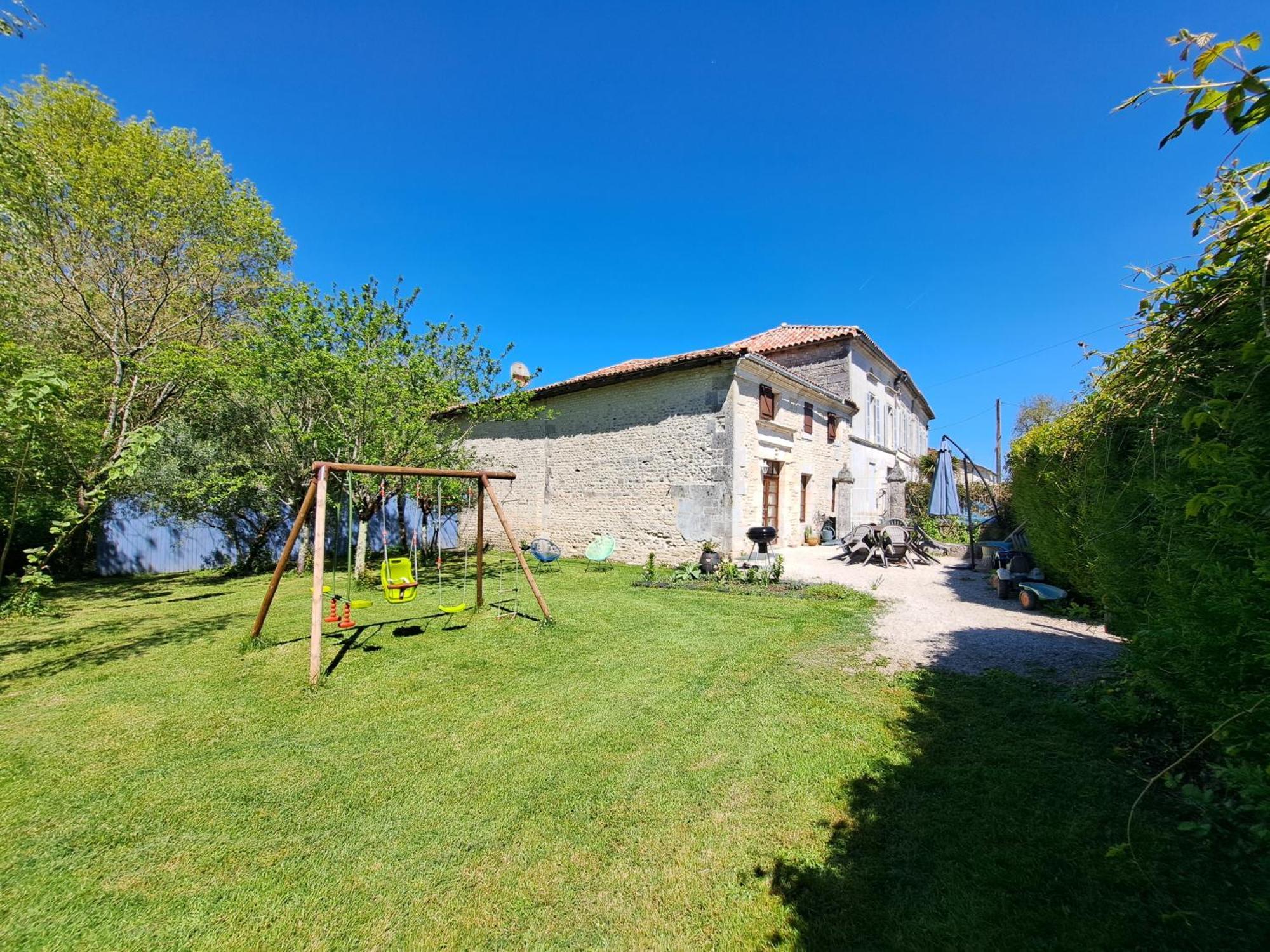 Le Moulin Etourneau - 3 Gites Avec 2 Piscines Champagnac  Kültér fotó